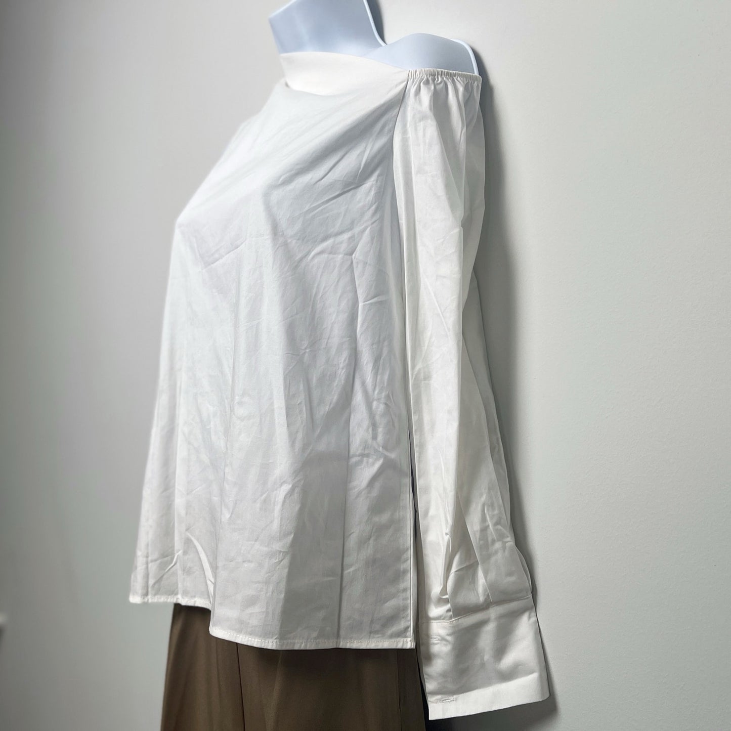 Commense Asymmetrical One Sleeve Off Shoulder Top/XS