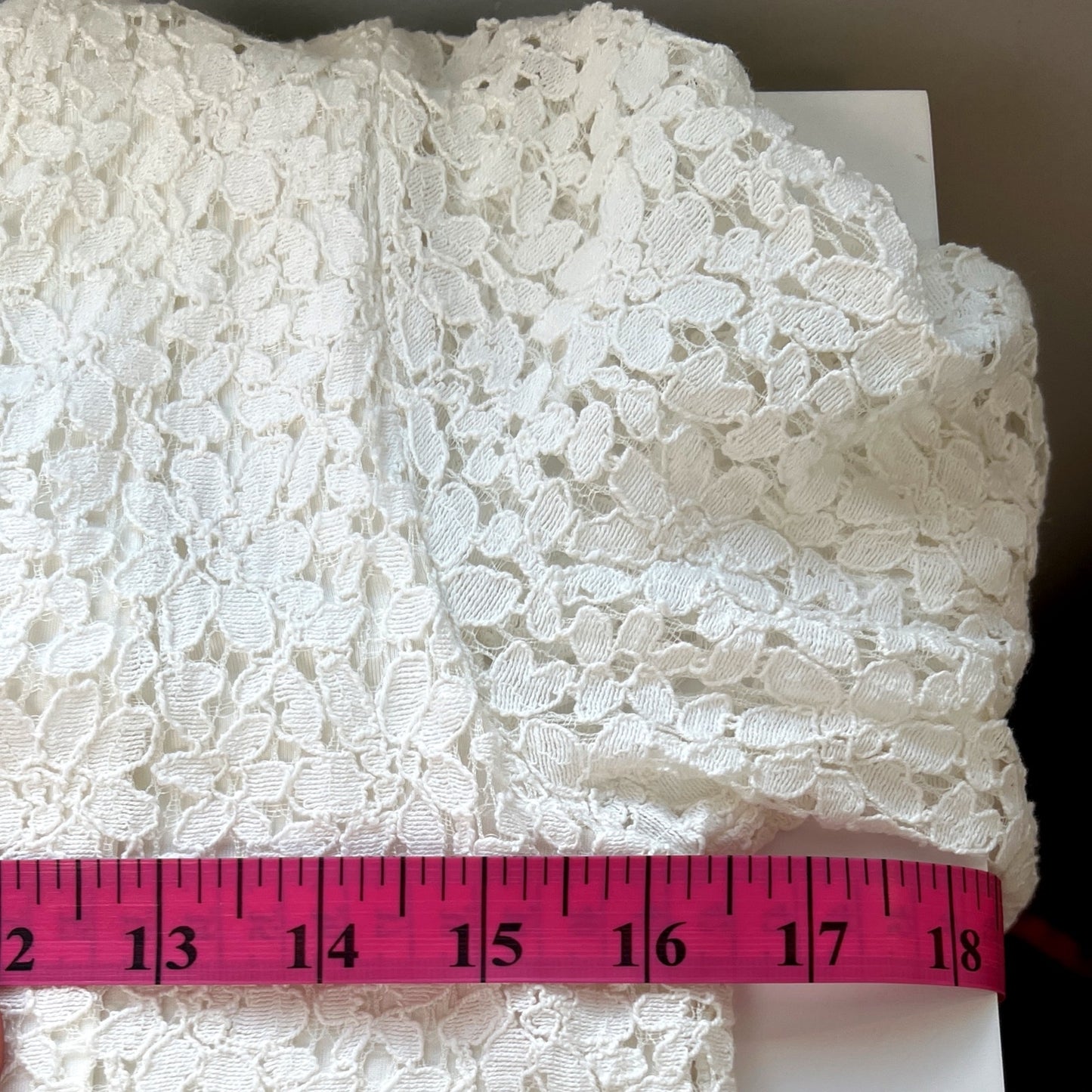 Modern Mums Floral Lace Overlay Short Sleeve Maternity Top/Tee/Medium