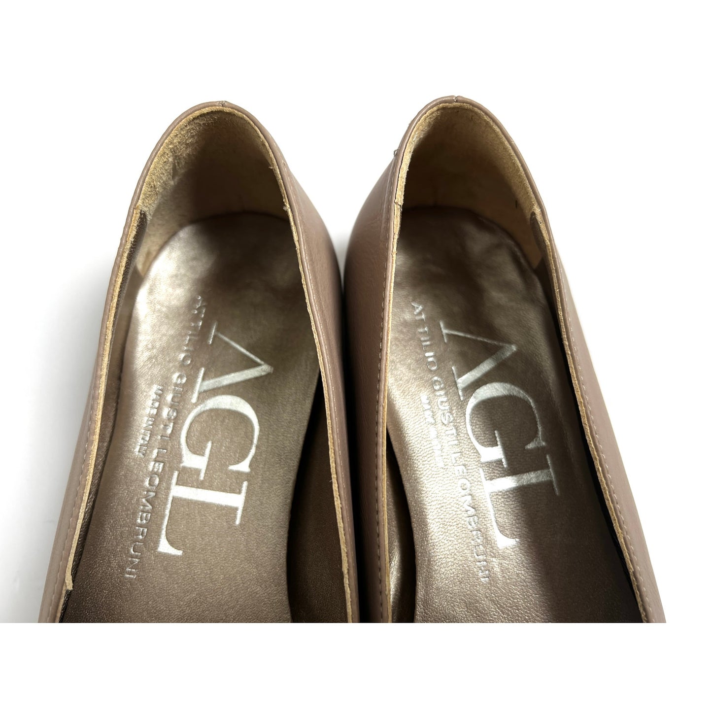 AGL Attilio Giusti Leombruni Taupe & Snake Cap-Toe Loafer 7