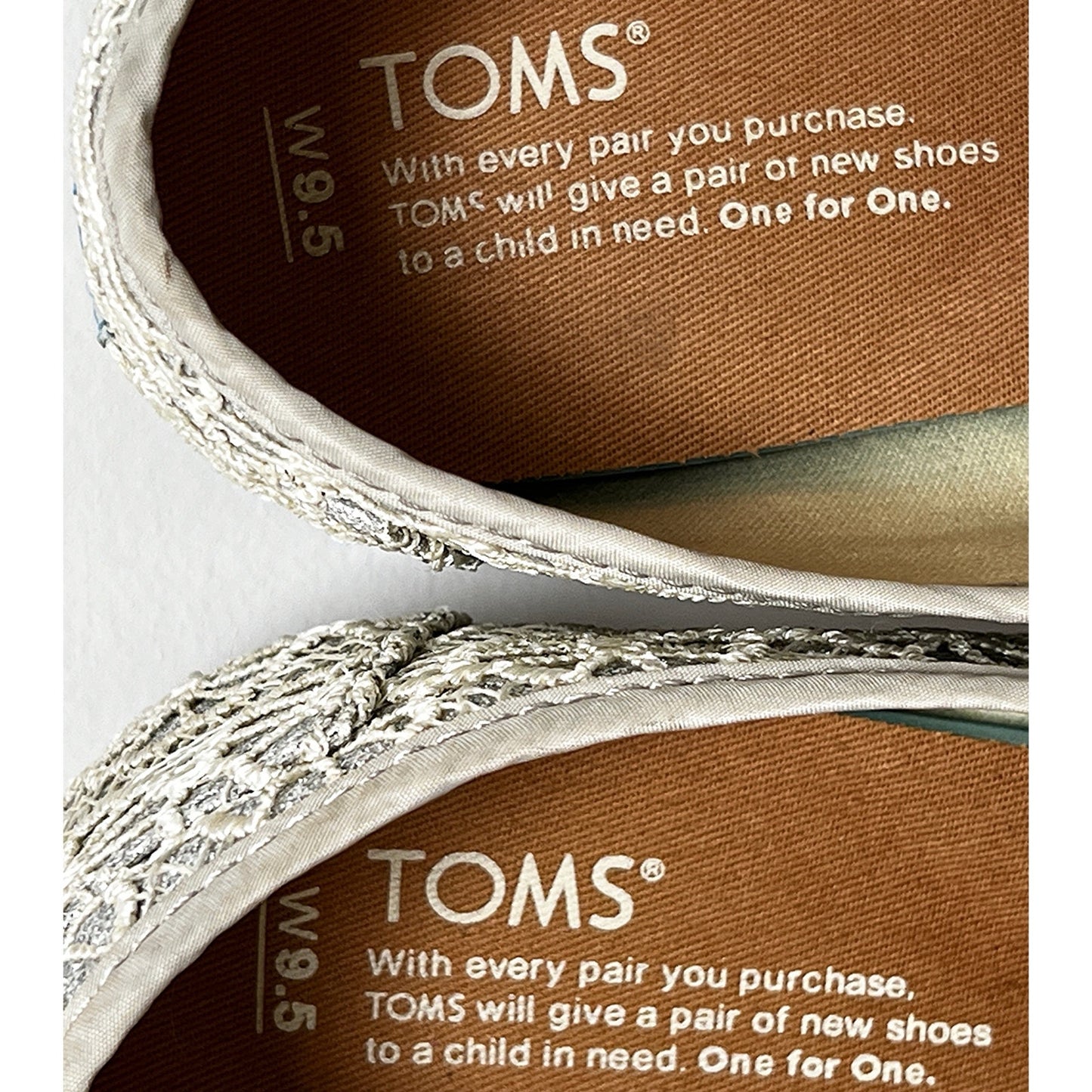 TOMS Women's Classic Crochet Silver Glitter Slip-On/9.5